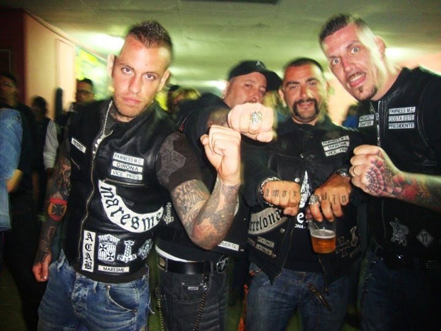 Pawnees MC Barcelona Pawnees MC en Comancheros MC Leon