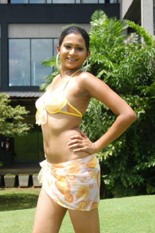 Mpgsl Miss Sri Lanka Swimwear Models