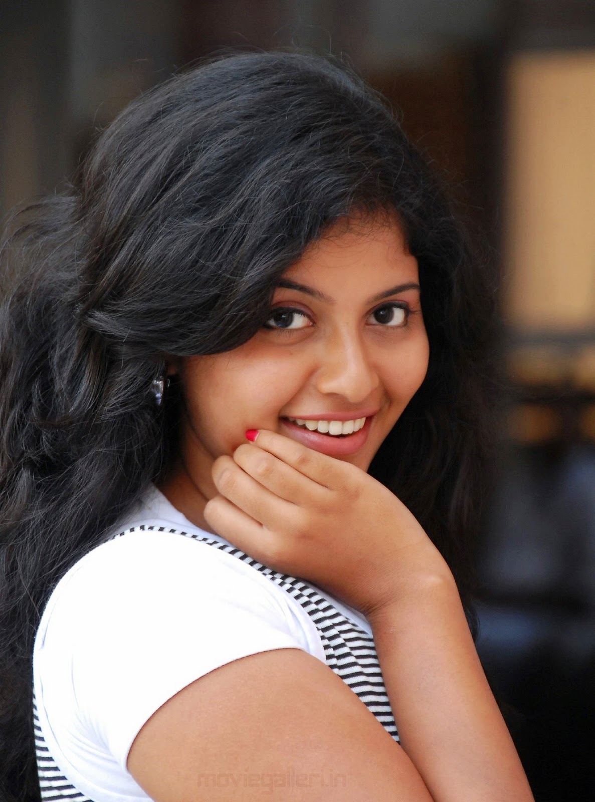 Test Actress Anjali Latest Cute Wallpapers Anjali Latest Cute Smile Stills