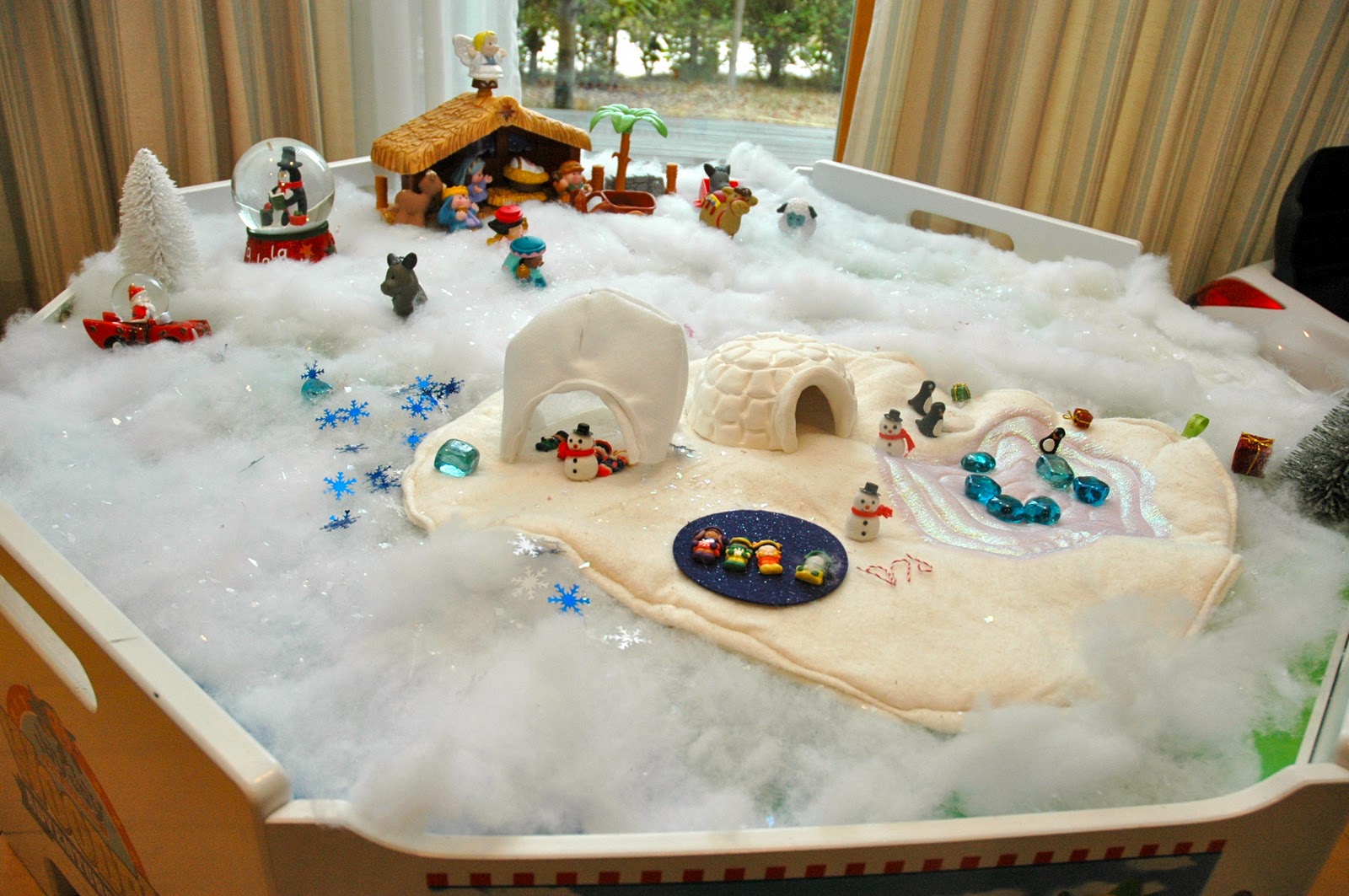 A busy lizzie life Snowland Play Area