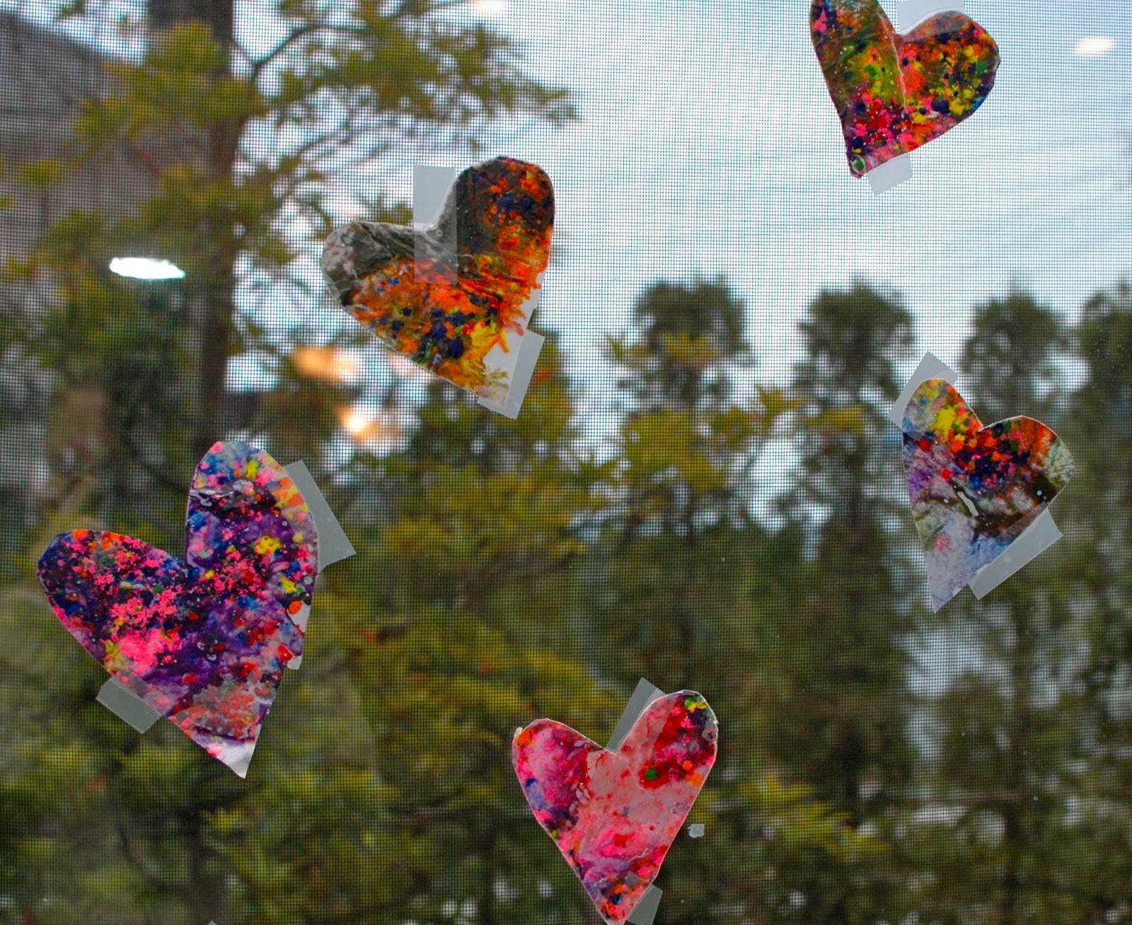 A busy lizzie life Melted crayon window decorations