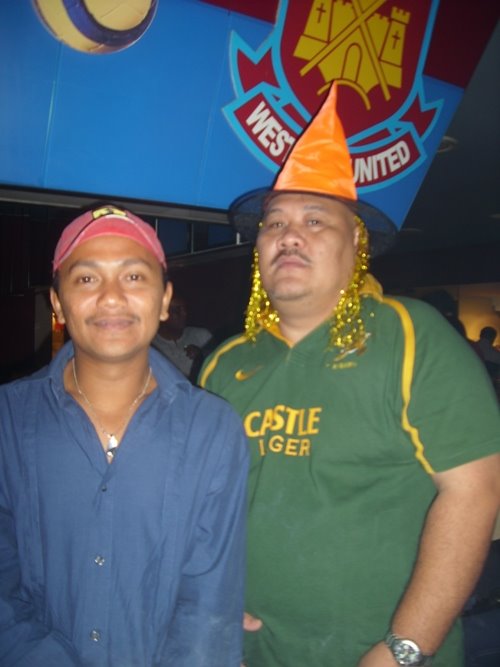 [SL704559.JPG]