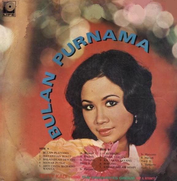 Lagu Ajib: Tetty Kadi & the Favourites Group - Bulan Purnama