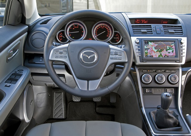 [2008+Mazda+6+Sedan+interior.jpg]