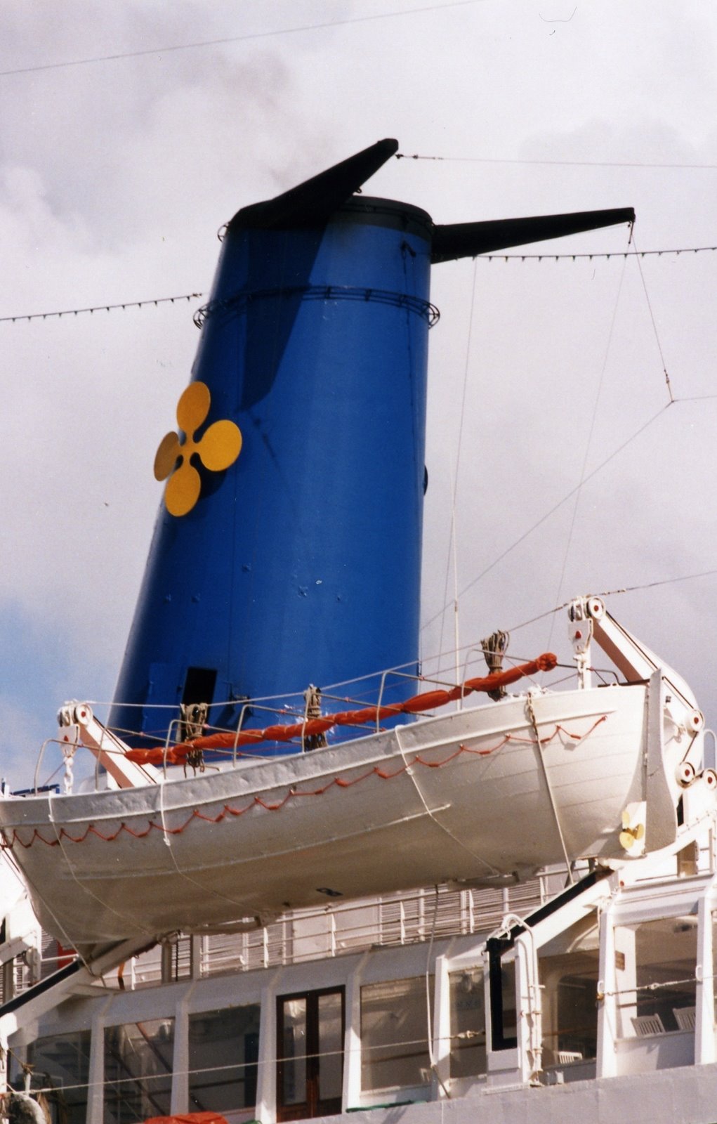 [World+Renaissance+1987-04-08+01.jpg]