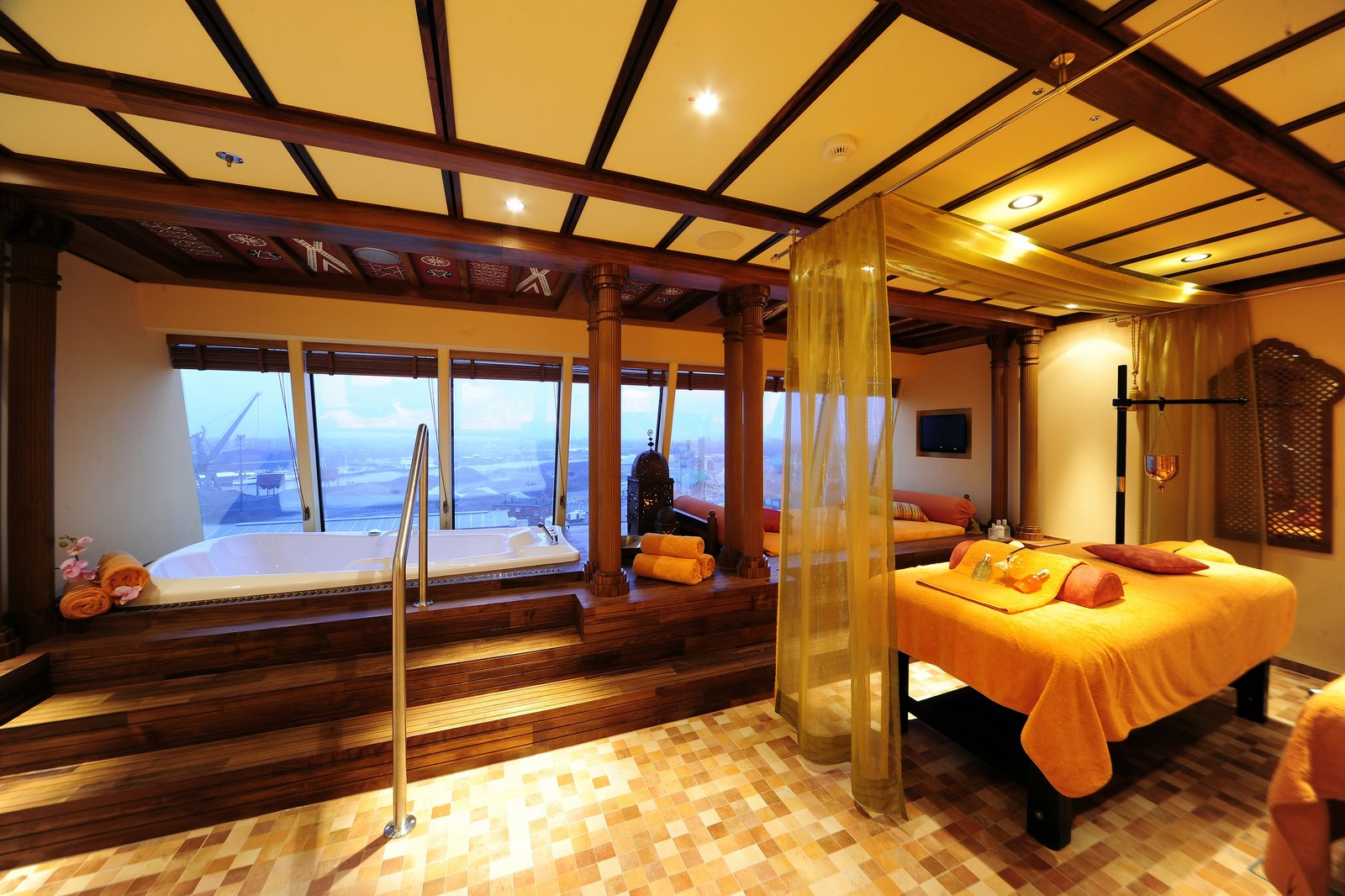 [AIDAluna+Wellness-suite+2098.jpg]