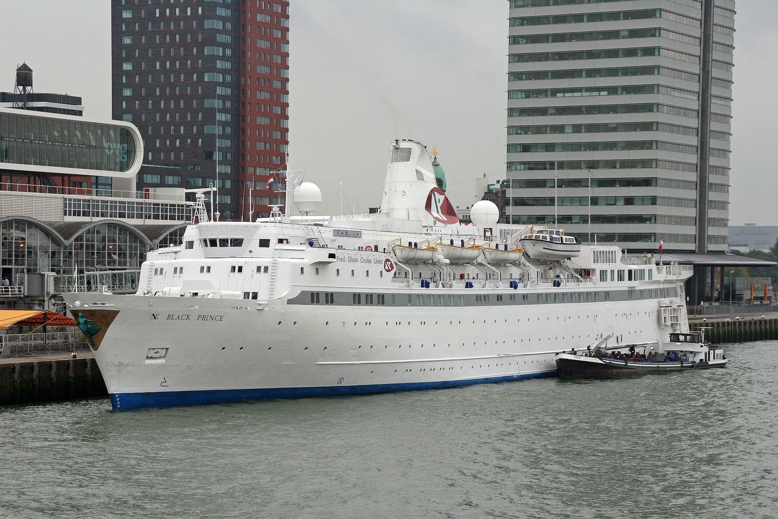 [Black+Prince+Eos+20D-2009-09-30_084.jpg]