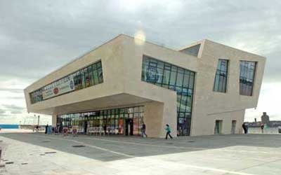 [Pier+Head+Ferry+Terminal.jpg]