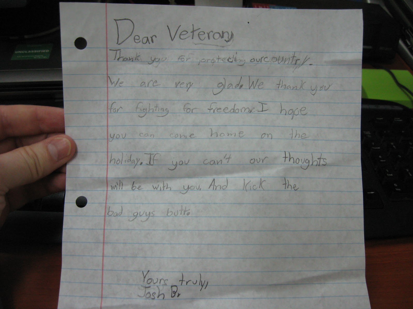 15 tear-worthy "Thank You" notes to soldiers written by