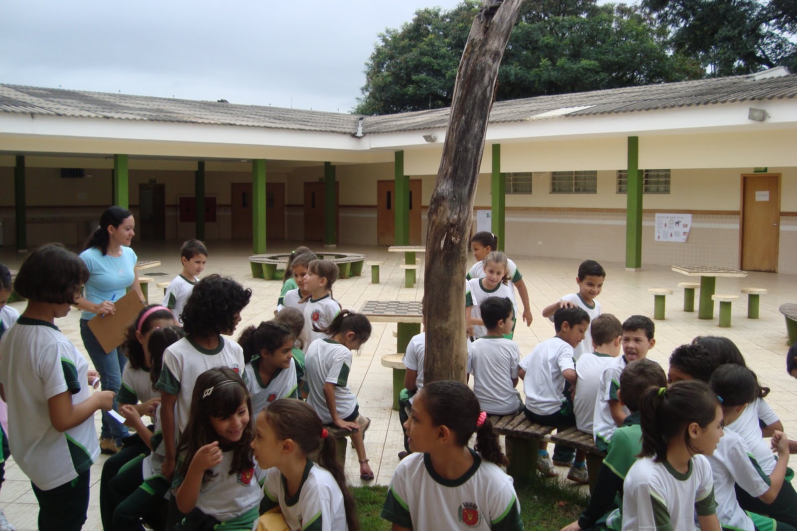Escola Piveni Piassi Moraes: VISITA ÀS ESCOLAS MUNICIPAIS RUY ALVINO ...