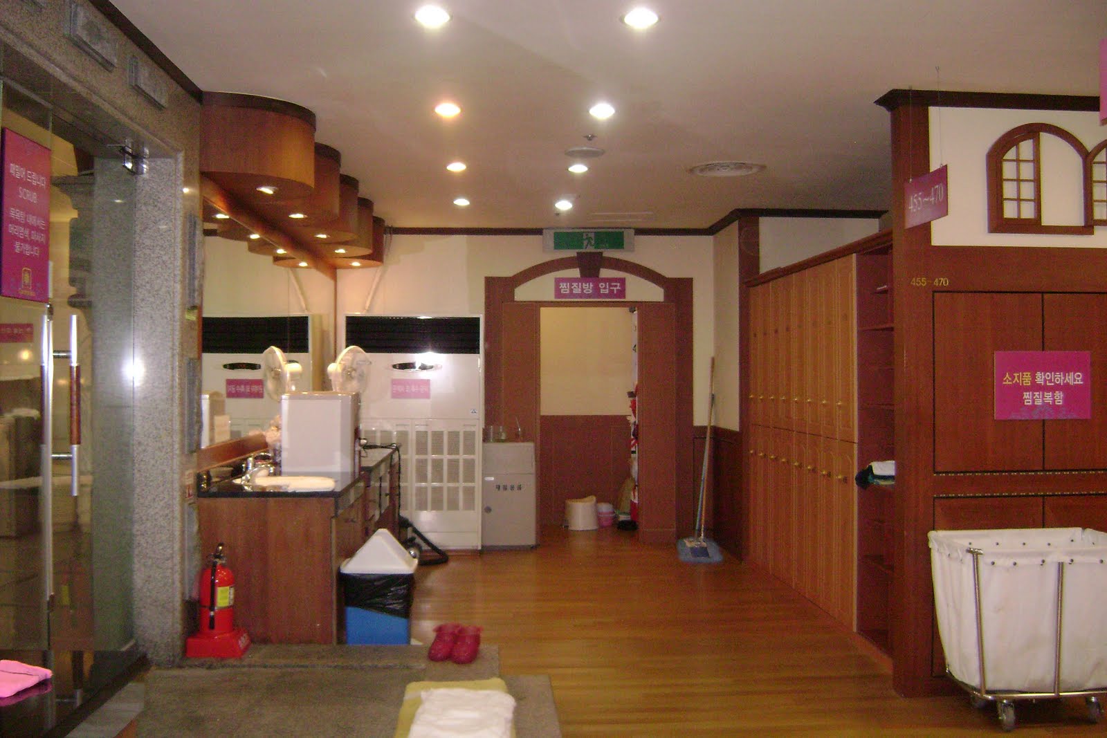 Brandy in Korea Jimjilbang aka Public Bathhouse