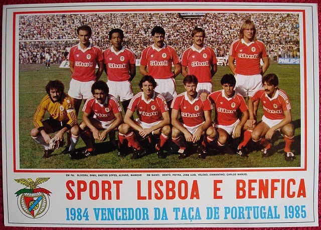 Fans de Sport Lisboa e Benfica - Intervalo: SL Benfica 1-0 FC Barcelona #SLBFCB #UCL