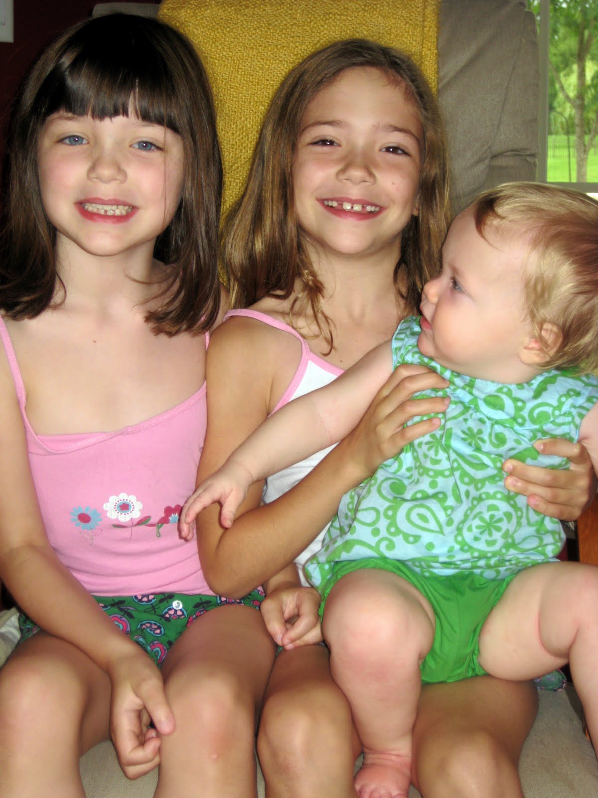 Loving Lifes Little Things : Craft Wednesday ~Eric Carle Butterflies~