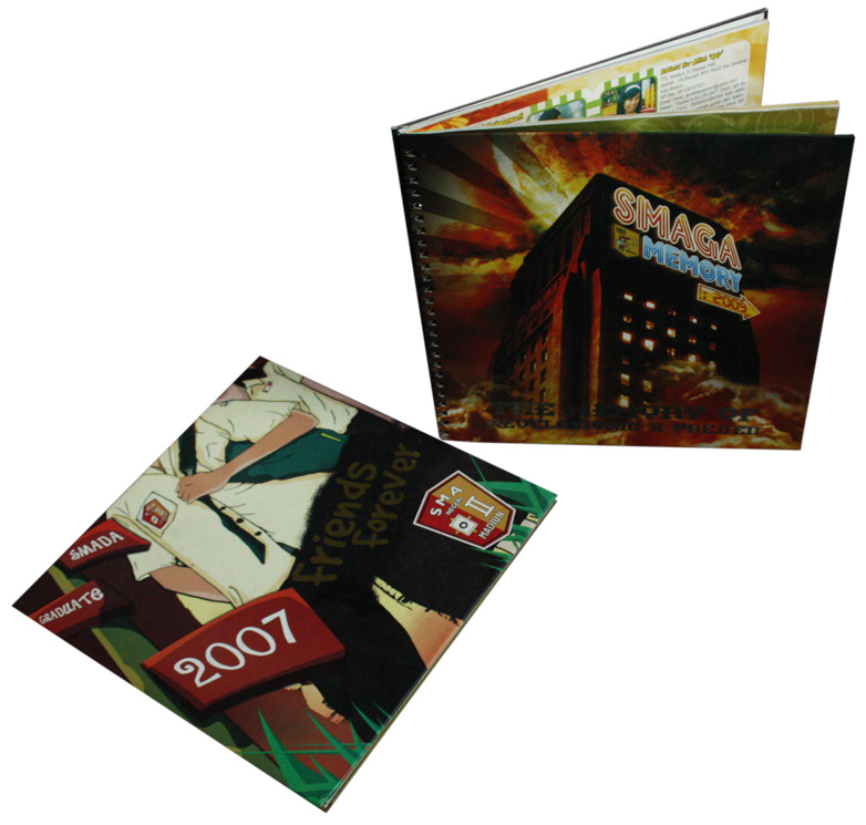 *: Contoh Desain Buku Kenangan