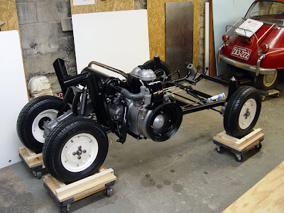 BZ's BMW Isetta 300's: Isetta - Chassis Restored