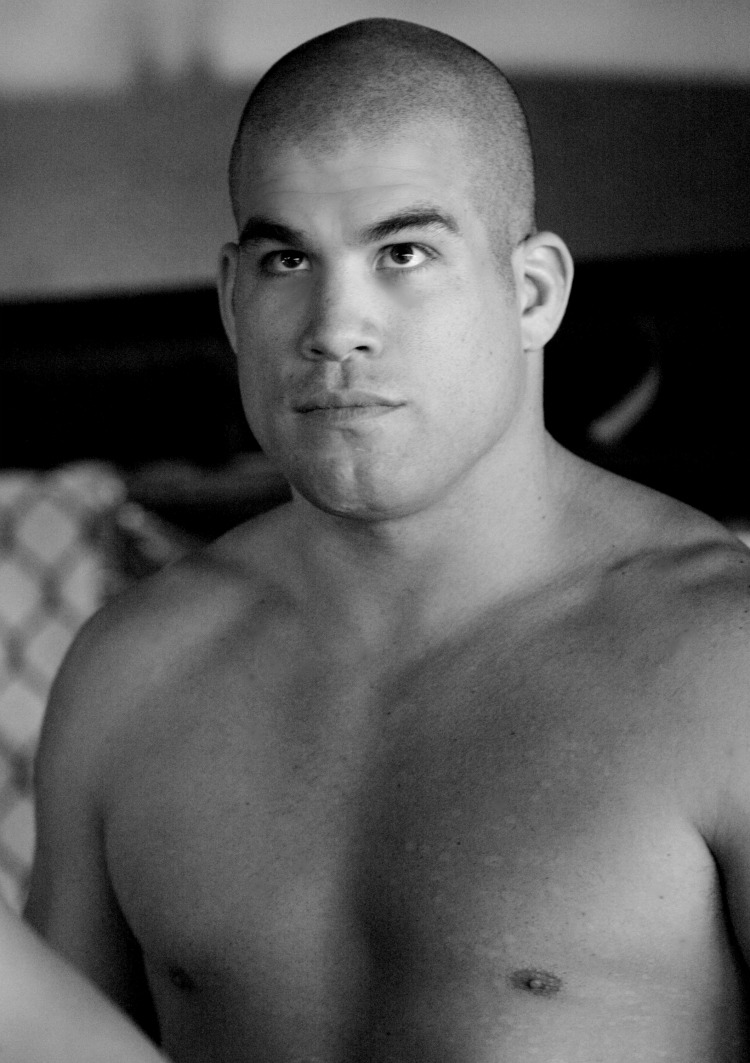 DAVID DUST: Happy Birthday to Tito Ortiz