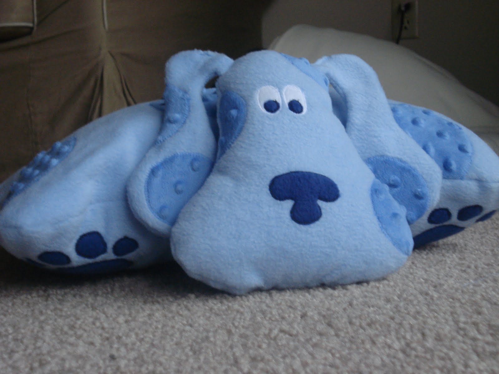Chambers Girls' Crafts Blue's Clues Pillow
