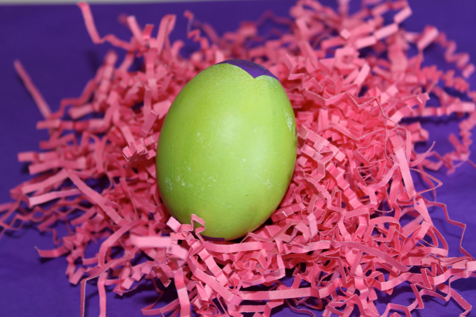 The HandsOn Housewife FUN confetti easter eggs