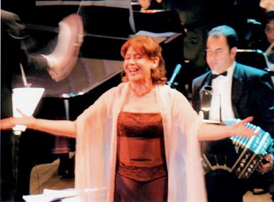 Ana Vicidomini con Orquesta y Coro-Dir.J.L.Castiñeira de Dios-2009