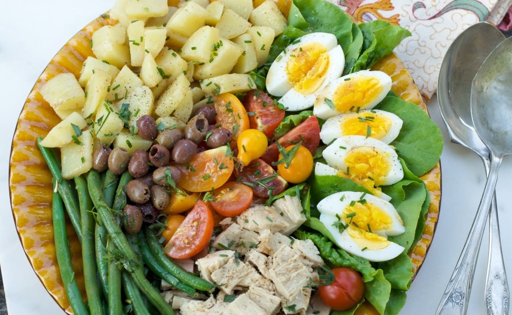 TiTine's Cuisine: Green Bean Salad Nicoise with tuna or ham