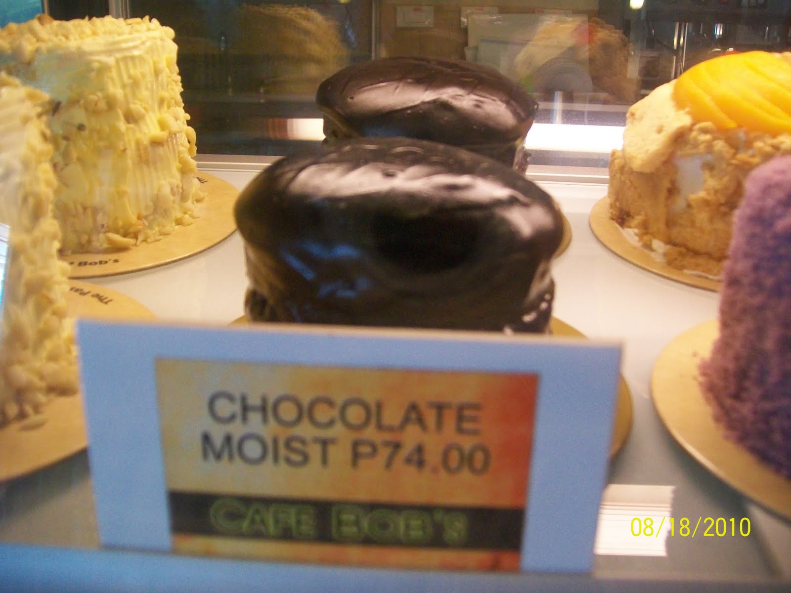 belle7063 cakes and pastries at cafe bob's