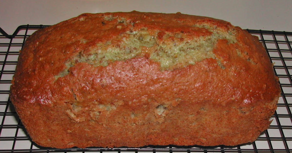 The Iowa Housewife: Orange Nut Bread