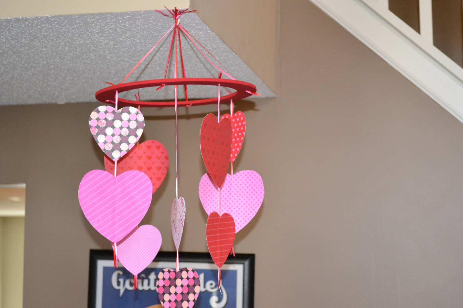 Paper Paint and Pine: Valentine's Day Mobile