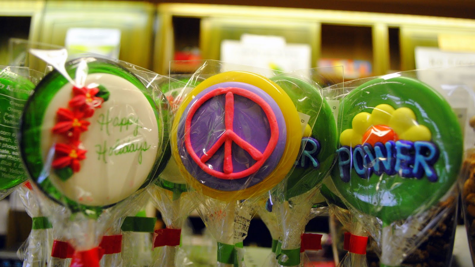 [peace_candy.JPG]