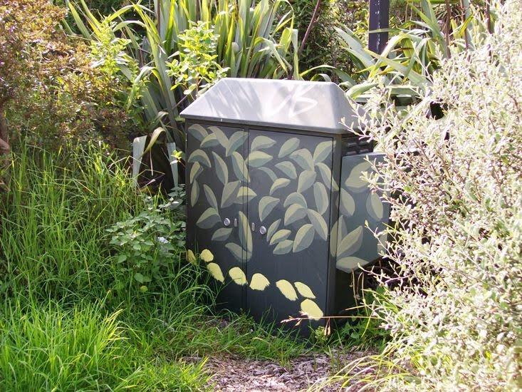 [100_2054+resized.JPG]