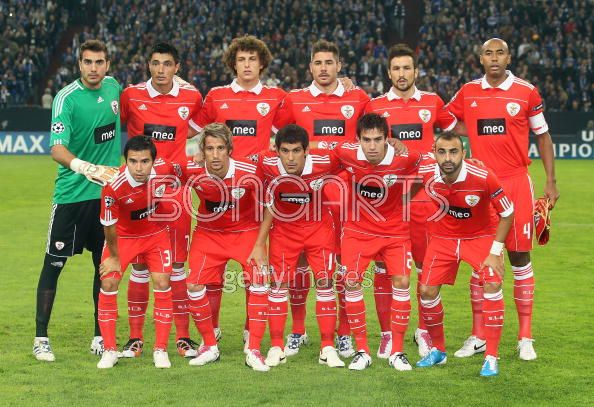 Football teams shirt and kits fan: Benfica 2010-11 Home kits