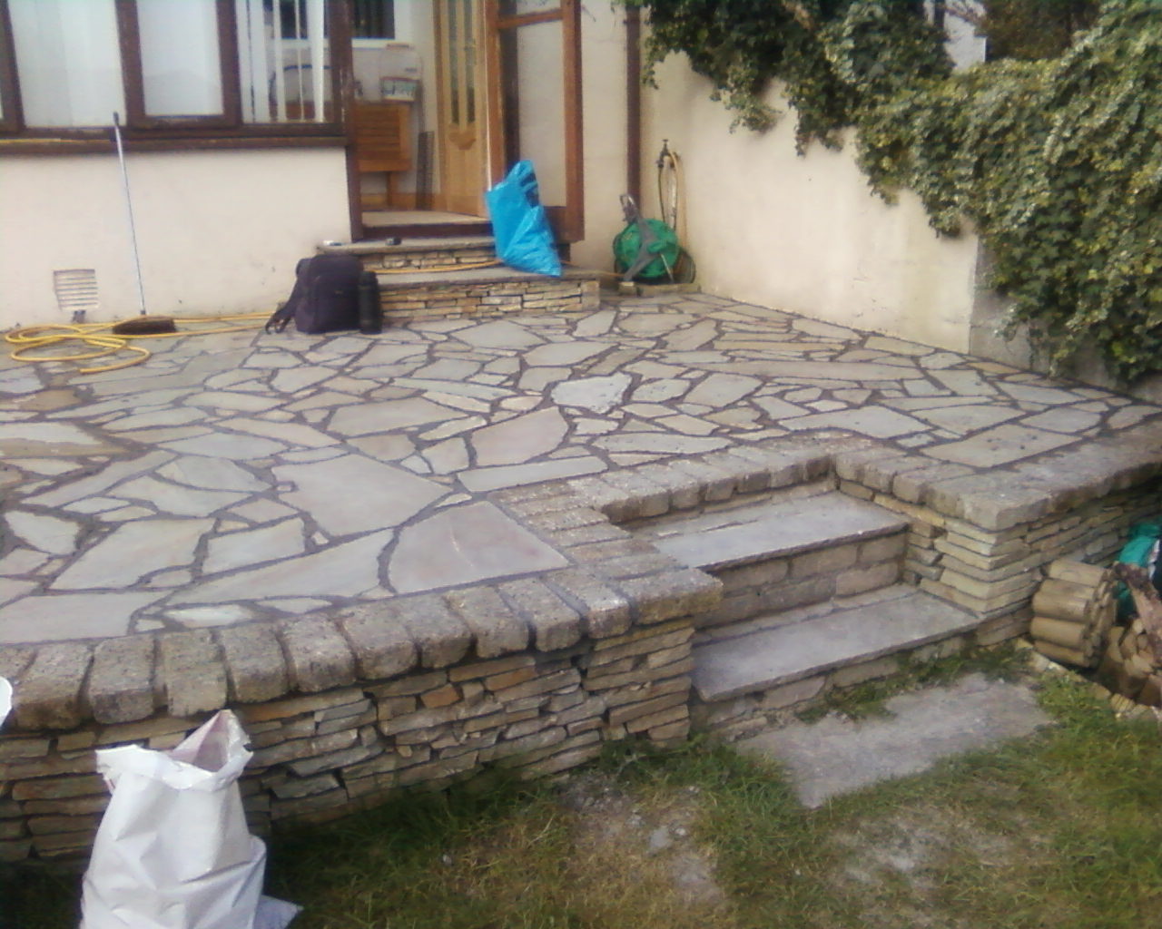 PAVESCAPE Example of 'Crazy Paving' Style (Donegal Quartz) Job.