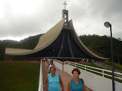 SANTA PAULINA, OLHE POR NÓS
