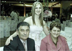 ARTINO E VILMA, COM A FILHA SIMONE