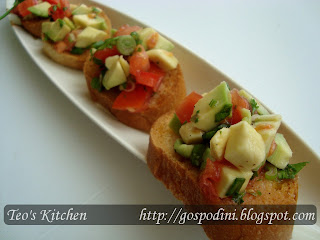 Bruschette cu avocado