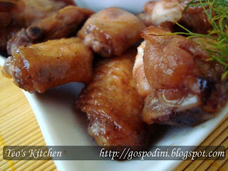 Aripioare glazurate cu miere