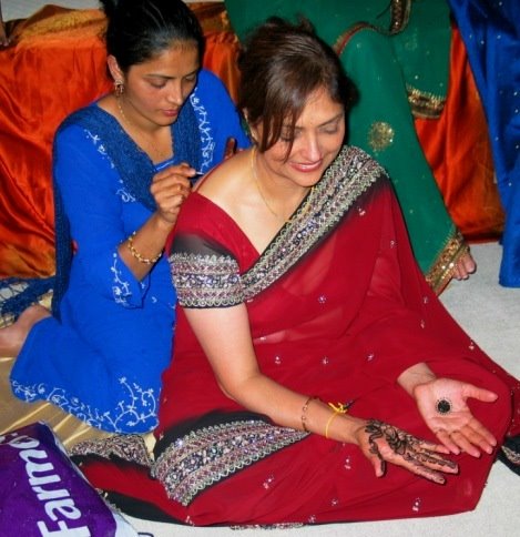 Hot Desi Indian Autnies Sexy Photos