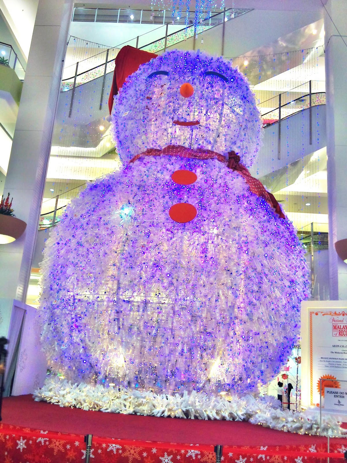 Aeon Jusco Bandaraya Melaka 4 December 2010. newly open My Box