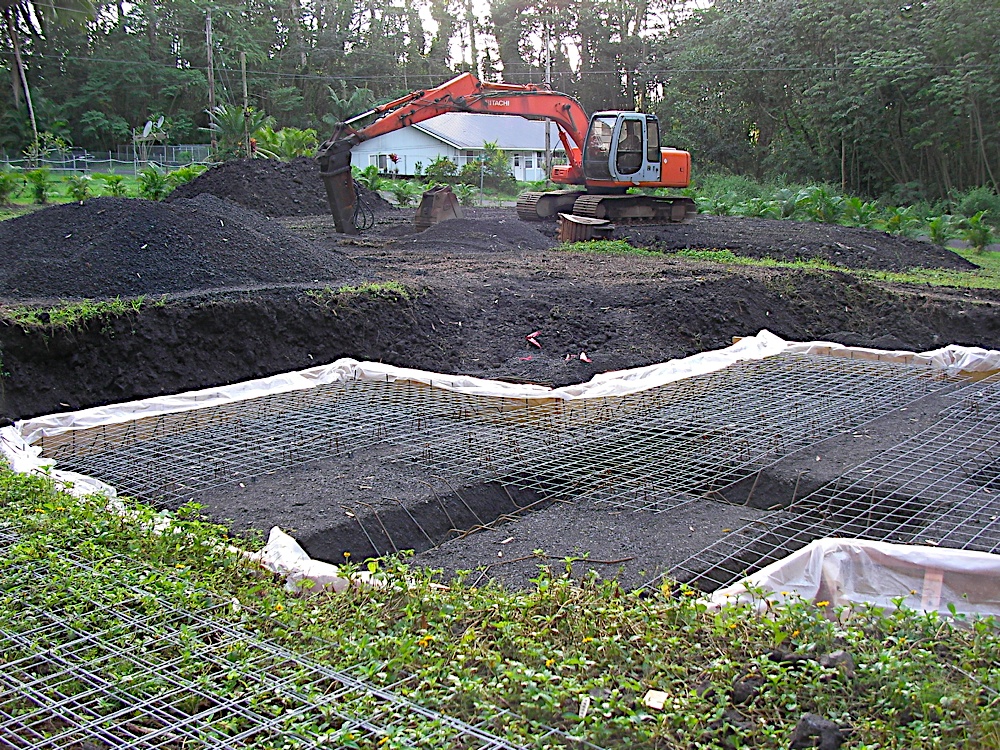 Hawaii House Build: Wire mesh + rebar