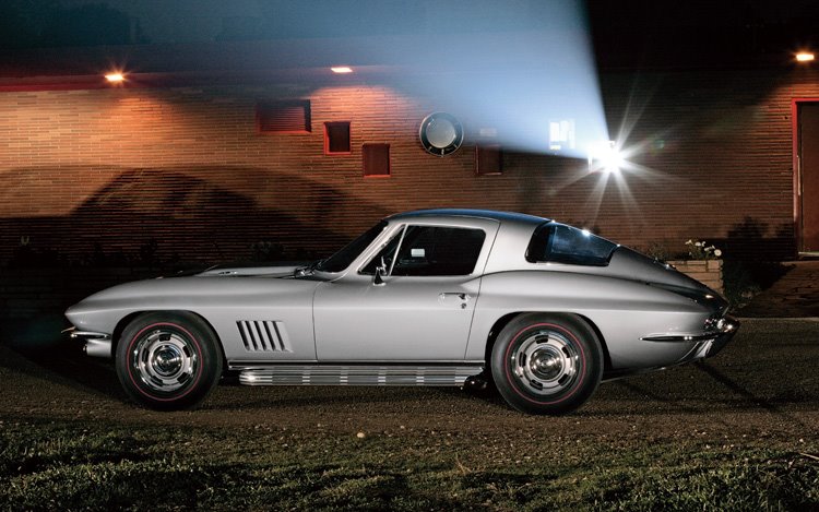 [chevrolet_corvette_sting_ray.jpg]