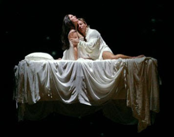 THE BEST LOVE SCENE IN OPERA