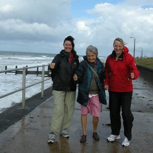 [cerdded_walking.JPG]