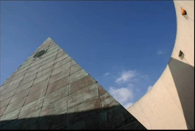 [supremecourtpyramid.jpg]