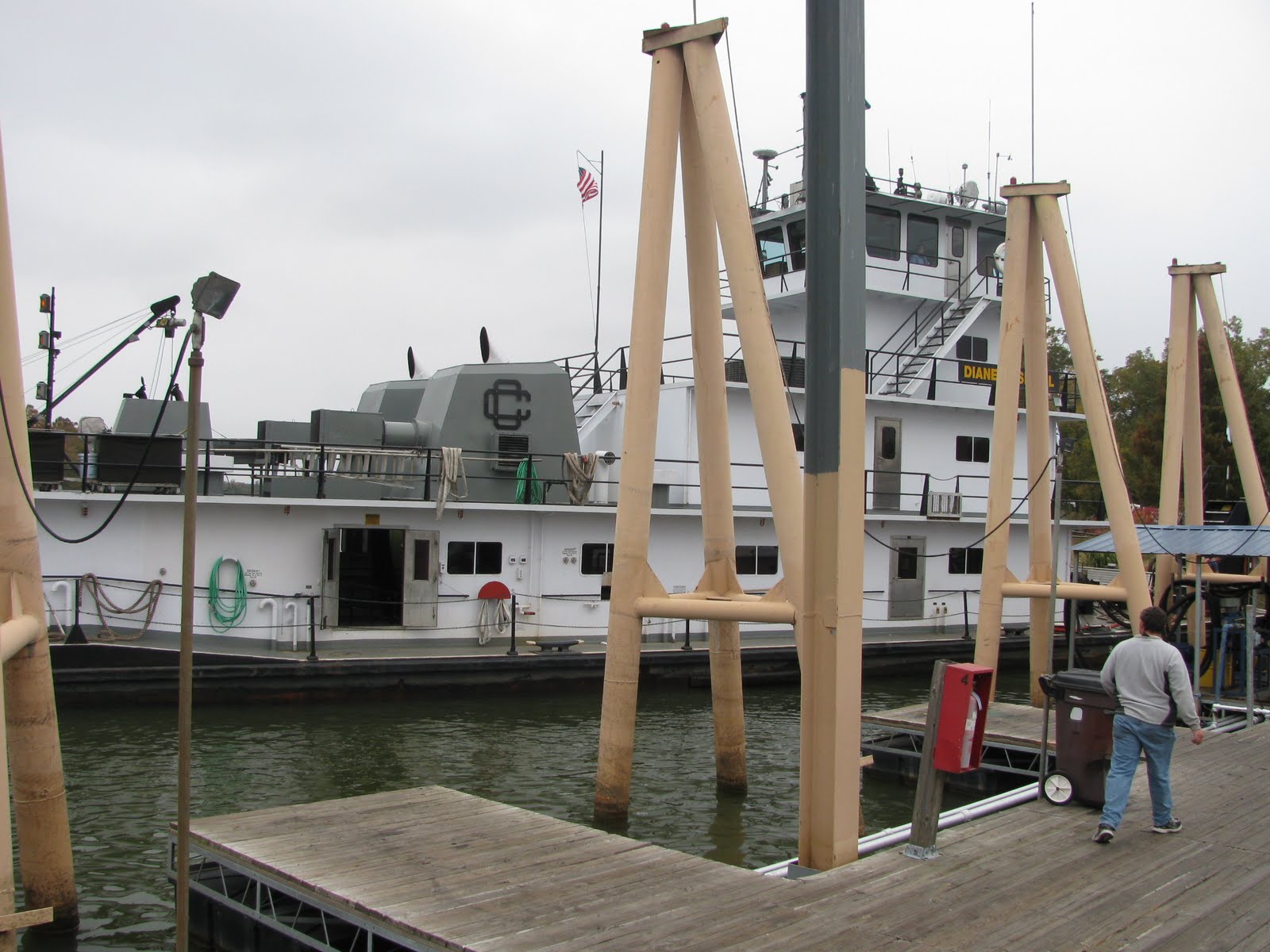 Quest on the Loop Demopolis Yacht Basin, Demopolis, AL 11/14/10