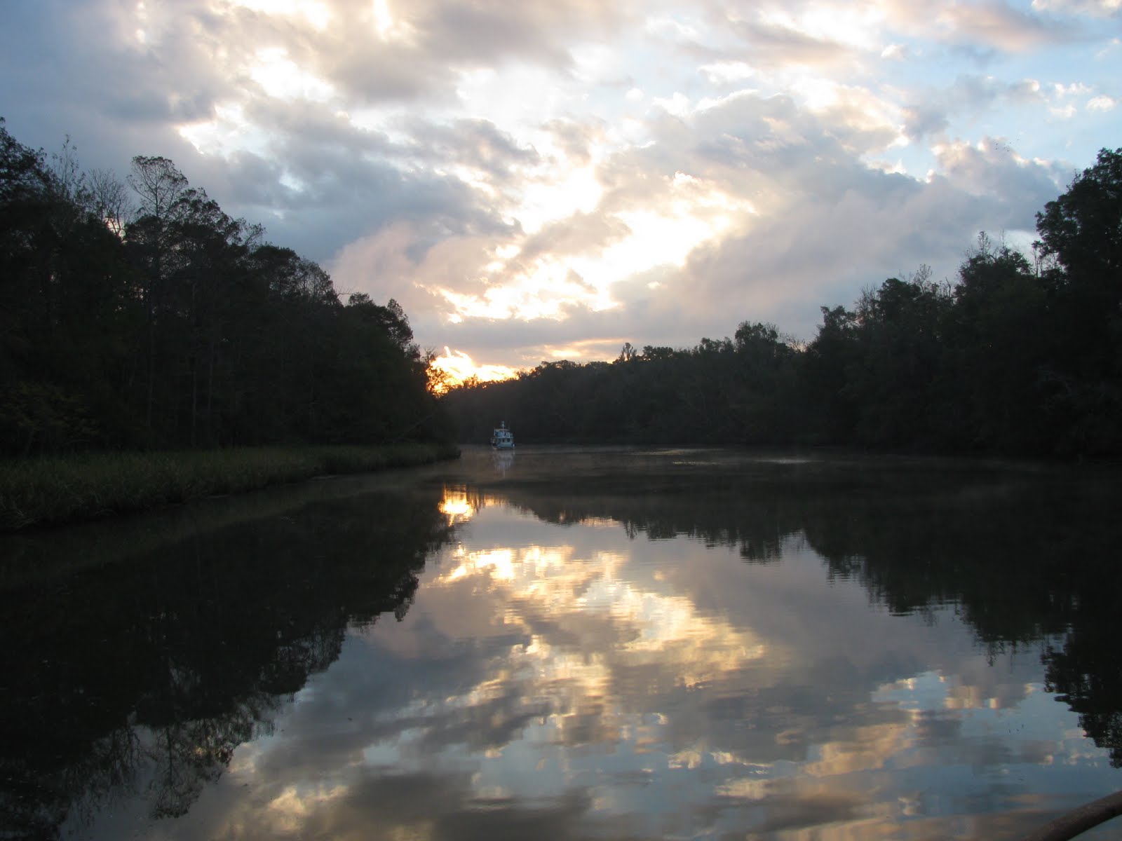 Quest on the Loop Dog River Marina, Mobile, AL 11/19/10