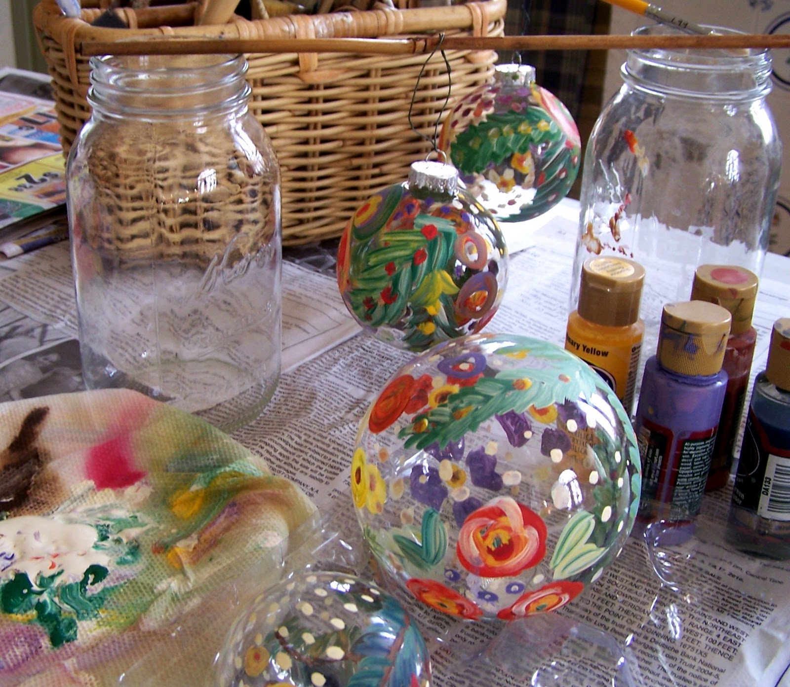 Art and Alfalfa Hand painted glass Christmas Ornaments how to