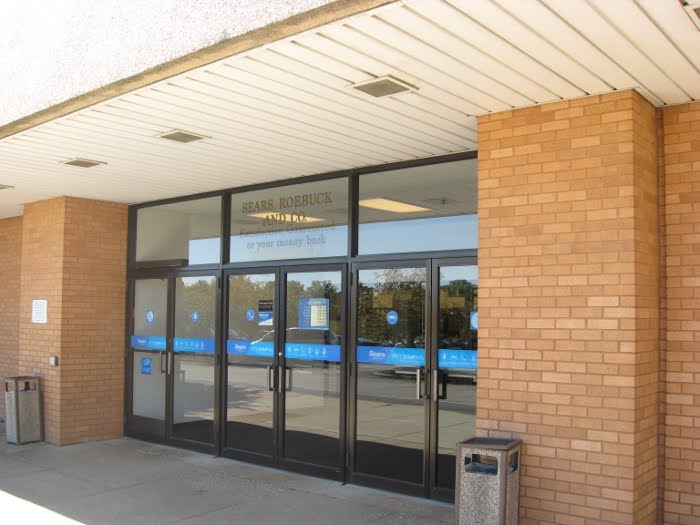 Totally Malls Chesterfield Mall, Chesterfield MO