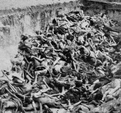 holocaust-mass-grave.jpg