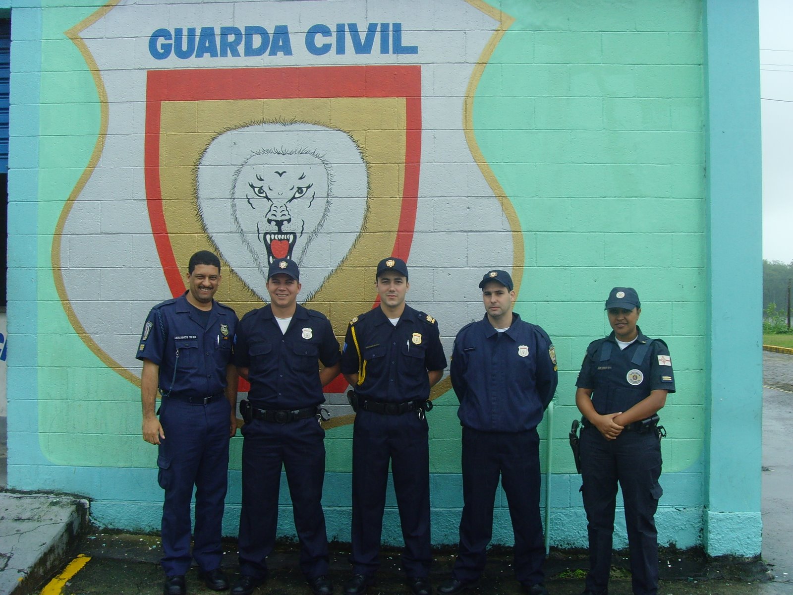 Guarda Municipal realiza ação social em comemoração ao Dia das