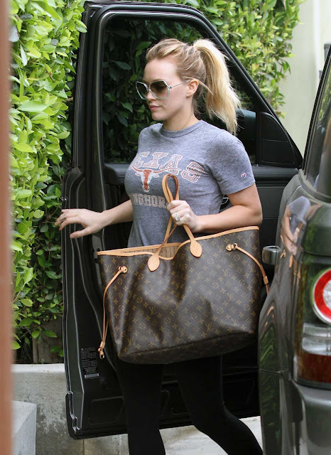 Style and Outfit: Bag: &quot;Hilary Duff in Louis Vuitton Neverfull GM Bag&quot;