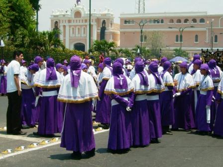 Cucuruchos de Guatemala - Semana Santa Semana Santa en Guatemala